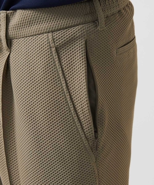 MICHEL KLEIN HOMME (ミッシェルクランオム)の「ワンタックイージースラックスパンツ セットアップ(スラックス・メンズ・ブラック/ベージュ/グレー・MEDIUM/LARGE/X-LARGE)」の19枚目の写真