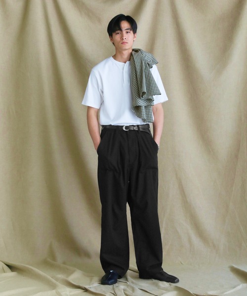 VERON(ヴァロン)の「綿麻ヴィンテージキャンバス1タックベイカーカーブドイージーパンツ(その他パンツ・メンズ・ダークネイビー/グレイッシュベージュ/ブラック・M/L)」の8枚目の写真