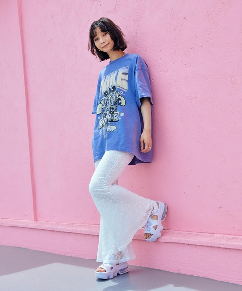 NIKE（ナイキ）の「ナイキ スポーツウェア ウィメンズ オーバーサイズド ショートスリーブ Tシャツ / Nike Sportswear Women's Oversized Short-Sleeve T-Shirt HF9692-527 Dusty Amethyst（Tシャツ/カットソー・レディース・パープル系その他2・2XL/XL/S/L/XS/M）」の15枚目の写真