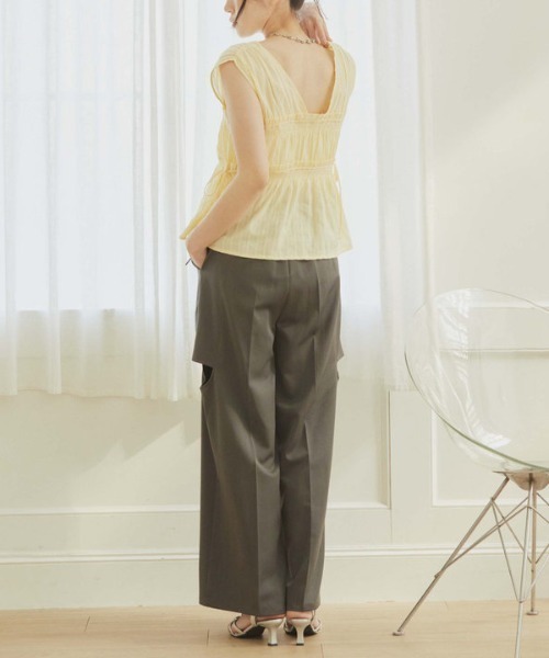 archives（アルシーヴ）の「【ＳＥＴ　ＵＰ対応】ギャザーストライプノースリブラウス（シャツ/ブラウス・レディース・ブルー/オフホワイト/ブラック/イエロー・MEDIUM）」の9枚目の写真