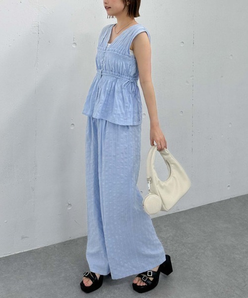 archives（アルシーヴ）の「【ＳＥＴ　ＵＰ対応】ギャザーストライプノースリブラウス（シャツ/ブラウス・レディース・ブルー/オフホワイト/ブラック/イエロー・MEDIUM）」の22枚目の写真