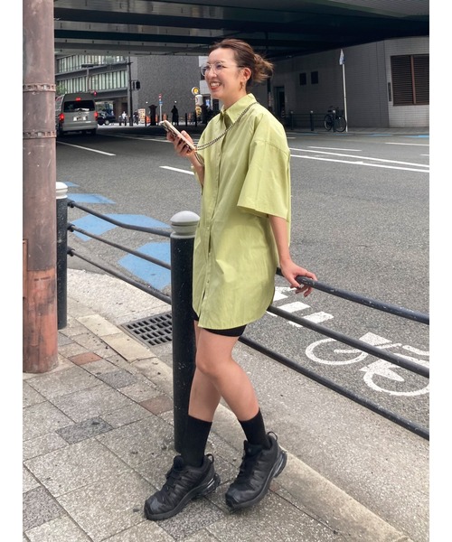 Ungrid（アングリッド）の「ビッグシルエットハーフスリーブシャツ（シャツ/ブラウス・レディース・ピンク/グリーン系その他/オフホワイト・FREE）」の3枚目の写真