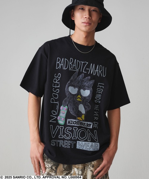 VISION STREET WEAR（ヴィジョンストリートウェア）の「VISION STREET WEAR×Sanrio charactersコラボ ハローキティ・クロミ・バッドばつ丸キャラクタープリントTシャツ（Tシャツ/カットソー・メンズ・ホワイト/ホワイト系その他/ホワイト系その他3/ブラック系その他4/ブラック/ブラック系その他2/ホワイト系その他5/ブラック系その他/ホワイト系その他2/ブラック系その他3/ホワイト系その他4/ブラック系その他5・M/L）」の12枚目の写真