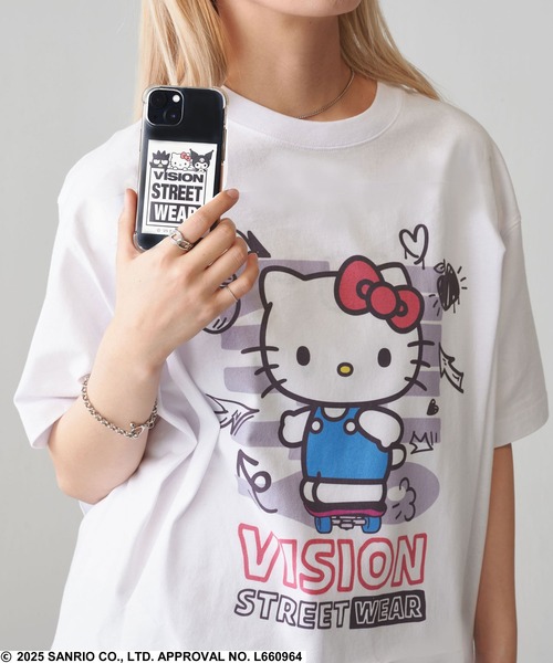 VISION STREET WEAR（ヴィジョンストリートウェア）の「VISION STREET WEAR×Sanrio charactersコラボ ハローキティ・クロミ・バッドばつ丸キャラクタープリントTシャツ（Tシャツ/カットソー・メンズ・ホワイト/ホワイト系その他/ホワイト系その他3/ブラック系その他4/ブラック/ブラック系その他2/ホワイト系その他5/ブラック系その他/ホワイト系その他2/ブラック系その他3/ホワイト系その他4/ブラック系その他5・M/L）」の17枚目の写真