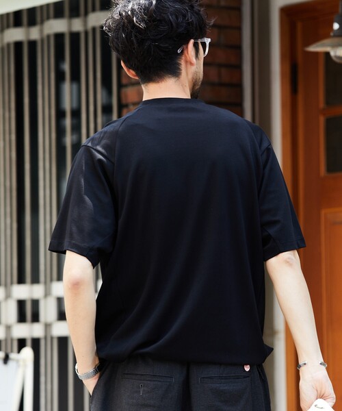 FREAK'S STORE（フリークスストア）の「SUPER ICE CREW NECK TEE/スーパーアイス クルーネックTシャツ（Tシャツ/カットソー・メンズ・ホワイト/ブラック/ブラウン/サックスブルー/チャコール・MEDIUM/LARGE）」の19枚目の写真