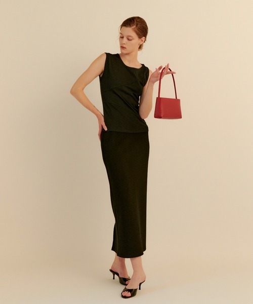 kiehtova（キエトヴァ）の「【kiehtova】BREEZE COTTON BLOCKING TANK TOPS/ブリーズ コットン ブロッキング タンク（タンクトップ・レディース・ブラック/ホワイト・FREE）」の13枚目の写真