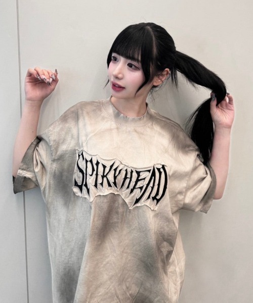 KsG（ケーエスジー）の「ドルマンレタリングTシャツ（Tシャツ/カットソー・レディース・ブラック/ベージュ・X-LARGE/LARGE/MEDIUM）」の4枚目の写真