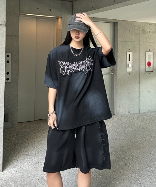 KsG（ケーエスジー）の「ドルマンレタリングTシャツ（Tシャツ/カットソー・レディース・ブラック/ベージュ・X-LARGE/LARGE/MEDIUM）」の13枚目の写真