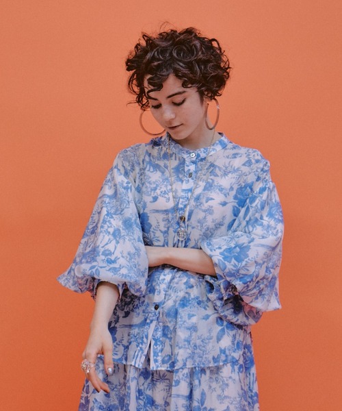 manana suerte（マニャーナスエルテ）の「SPECIAL EDITION バルーンスリーブブラウス（シャツ/ブラウス・レディース・ブラック/ブルー・FREE）」の2枚目の写真