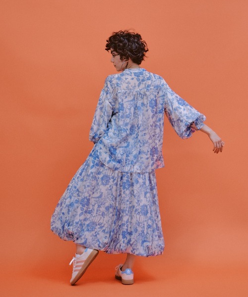 manana suerte（マニャーナスエルテ）の「SPECIAL EDITION バルーンスリーブブラウス（シャツ/ブラウス・レディース・ブラック/ブルー・FREE）」の11枚目の写真