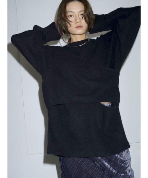 Htage（テージ）の「【Htage】フォックス混ビスチェレイヤードニット（ニット/セーター・レディース・ブラック/ライトグレー・FREE）」の5枚目の写真