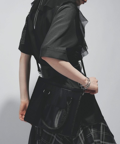 HARE（ハレ）の「マルチポケットミニトートバッグ(HARE)（トートバッグ・レディース・ブラック/レッド/ブルー・FREE）」の5枚目の写真