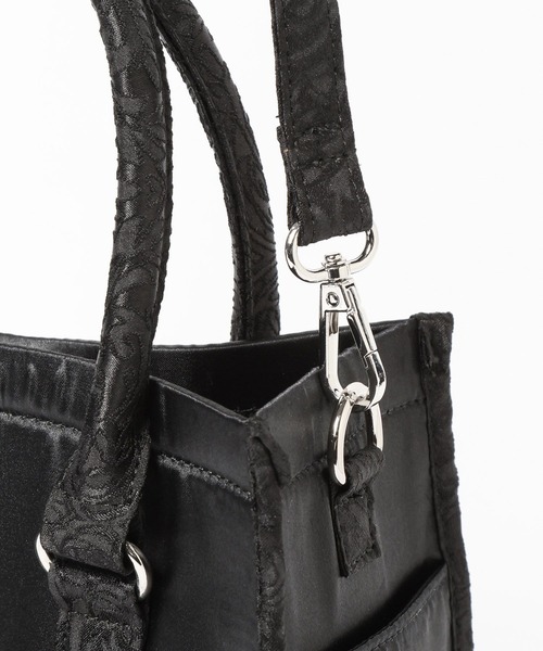 HARE（ハレ）の「マルチポケットミニトートバッグ(HARE)（トートバッグ・レディース・ブラック/レッド/ブルー・FREE）」の22枚目の写真