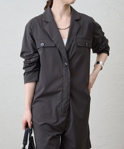 SHENERY（シーナリー）の「ジャケットオールインワン（サロペット/オーバーオール・レディース・チャコールグレー/ベージュ・FREE）」の2枚目の写真