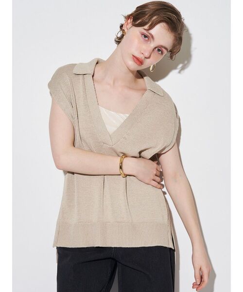 ELENDEEK(エレンディーク)の「スキッパーニットベスト(ベスト・レディース・ベージュ/ブラック/ブラウン・FREE)」の4枚目の写真