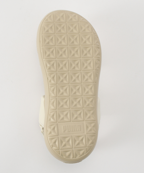 PUMA(プーマ)の「PUMA/プーマ MAYU PUFFY(サンダル・レディース・ブラック/アイボリー・23cm/24cm/25cm)」の15枚目の写真