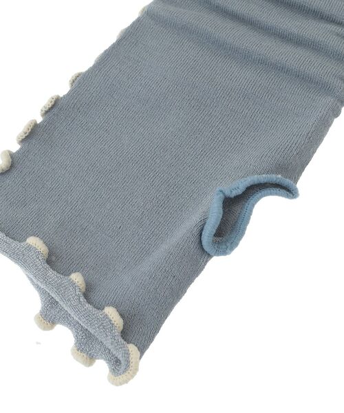 Green　Parks（グリーンパークス）の「JAMGARDEN.UVカット配色メロウアームカバー（アームカバー・レディース・ブラック/ブルー・FREE）」の4枚目の写真