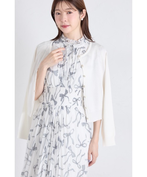 tocco closet（トッコ　クローゼット）の「ＵＶカット＆接触冷感＆ハンドウォッシュ♪超強撚パール釦カーディガン（カーディガン/ボレロ・レディース・ブラック/オフホワイト/グリーン/レッド・M）」の2枚目の写真