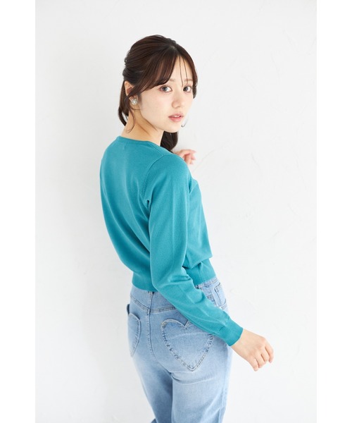 tocco closet（トッコ　クローゼット）の「ＵＶカット＆接触冷感＆ハンドウォッシュ♪超強撚パール釦カーディガン（カーディガン/ボレロ・レディース・ブラック/オフホワイト/グリーン/レッド・M）」の21枚目の写真