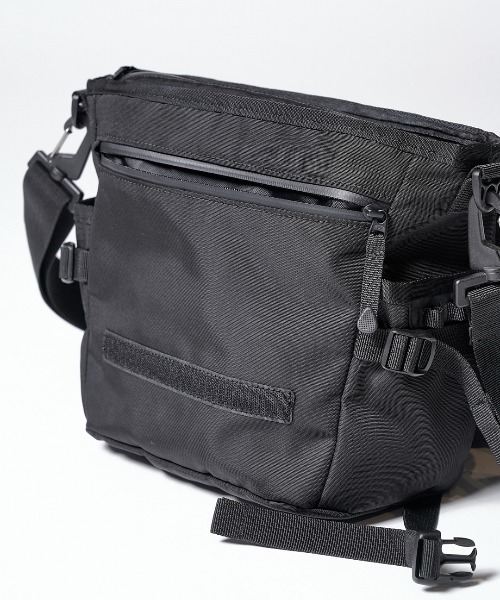 MAKAVELIC(マキャベリック)の「Supply Shoulder Bag(バックパック/リュック・メンズ・ブラック・ONESIZE)」の9枚目の写真