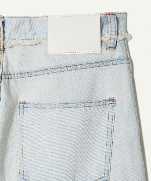 leinwande(ラインヴァンド)の「Denim Cropped Edges Trouser / デニムクロップドエッジトラウザー(デニムパンツ・レディース・ブルー・SMALL/MEDIUM)」の4枚目の写真
