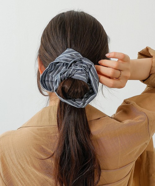 セール】ストライプ 大きめ ボリューム シュシュ ヘアゴム