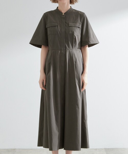 grove（グローブ）の「軽やかに決まる　ワークシャツワンピース（ワンピース・レディース・チャコールグレー/カーキ/レンガ・02/03/01/05/04）」の20枚目の写真