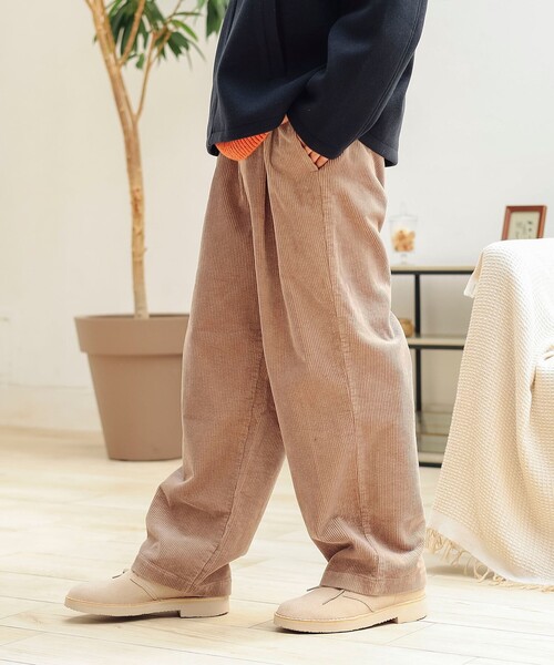 B:MING by BEAMS（ビーミングバイビームス）の「8ウェル コーデュロイ ワイド パンツ（その他パンツ・メンズ・ブラック/ベージュ・S/M/L/XL）」の17枚目の写真