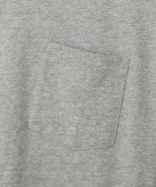 Champion（チャンピオン）の「Champion Long Sleeve Pocket T-Shirt Cotton 100（Tシャツ/カットソー・メンズ・ネイビー/グレー/オリーブ/ブラック/ホワイト・M/XL/L）」の6枚目の写真