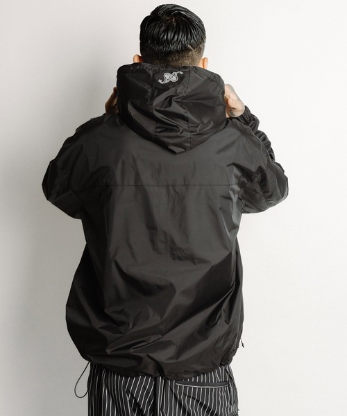 Subciety(サブサエティ)の「Nylon jkt(ナイロンジャケット・メンズ・オリーブ/ブラック/グレー・X-LARGE/LARGE/MEDIUM/SMALL)」の20枚目の写真