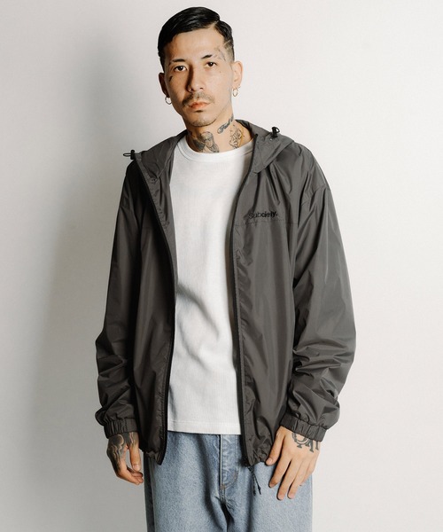 Subciety(サブサエティ)の「Nylon jkt(ナイロンジャケット・メンズ・オリーブ/ブラック/グレー・X-LARGE/LARGE/MEDIUM/SMALL)」の4枚目の写真