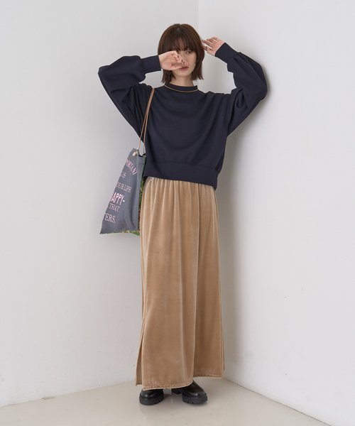 Rouge vif（ルージュヴィフ）の「ベロアフロントスリットスカート（スカート・レディース・ブラック/ベージュ・36/38）」の16枚目の写真