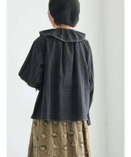 TSUHARU by Samansa Mos2（ツハルバイサマンサモスモス）の「フリル配色ステッチブラウス（シャツ/ブラウス・レディース・ブラック/キナリ/サックスブルー・F）」の15枚目の写真