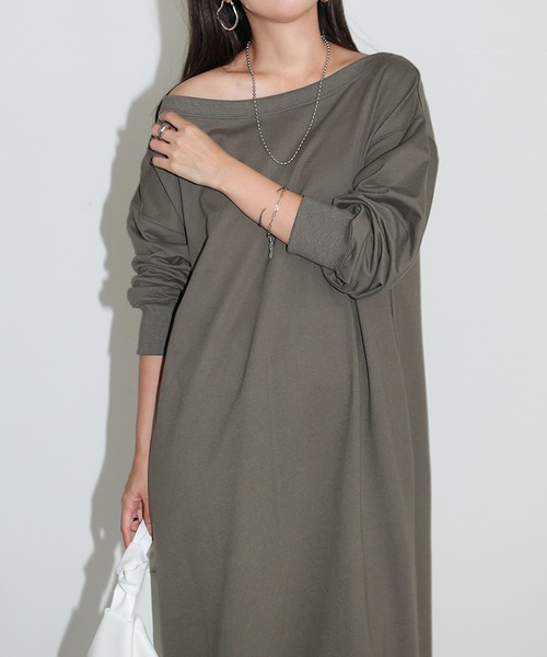 andme（アンドミー）の「オフショルダースウェットワンピース（ワンピース・レディース・チャコールグレー/ブラック/ネイビー・M/MT）」の19枚目の写真