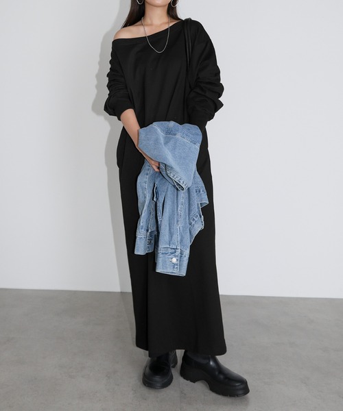 andme（アンドミー）の「オフショルダースウェットワンピース（ワンピース・レディース・チャコールグレー/ブラック/ネイビー・M/MT）」の16枚目の写真