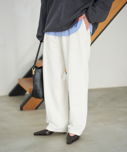 Spick & Span（スピックアンドスパン）の「《手洗い可》起毛タックテーパードパンツ（スラックス・レディース・その他9/ブラック/グレー/ホワイト系その他・40/34/36/38）」の15枚目の写真