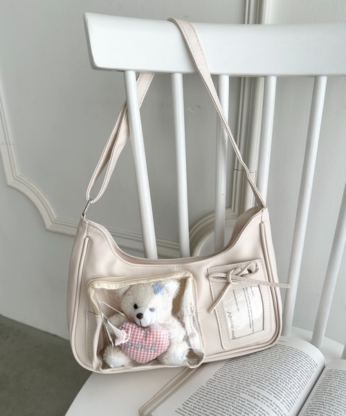 wears(ウェアーズ)の「クリアポケット付き PU推し活痛バッグ(ハンドバッグ・レディース・ブラック/アイボリー/レッド/シルバー・FREE)」の5枚目の写真