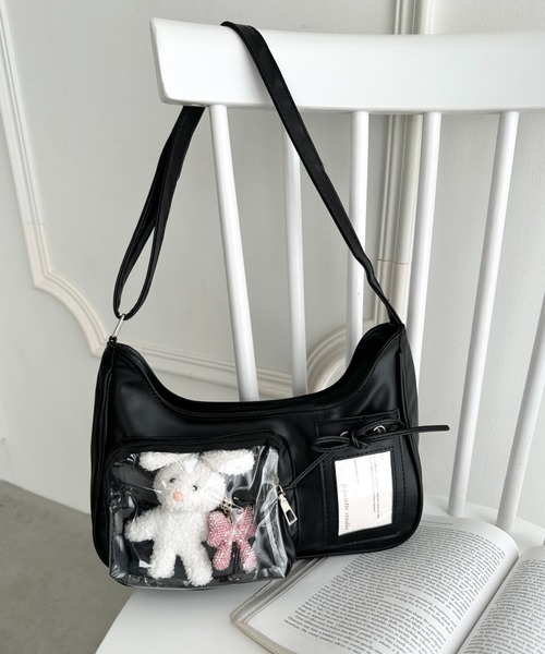 wears(ウェアーズ)の「クリアポケット付き PU推し活痛バッグ(ハンドバッグ・レディース・ブラック/アイボリー/レッド/シルバー・FREE)」の12枚目の写真