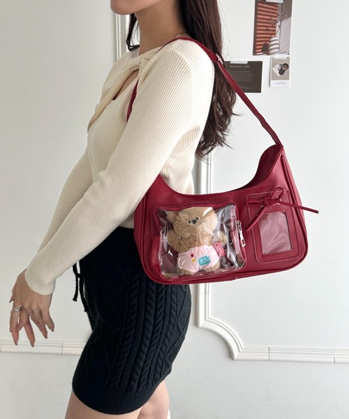 wears(ウェアーズ)の「クリアポケット付き PU推し活痛バッグ(ハンドバッグ・レディース・ブラック/アイボリー/レッド/シルバー・FREE)」の22枚目の写真