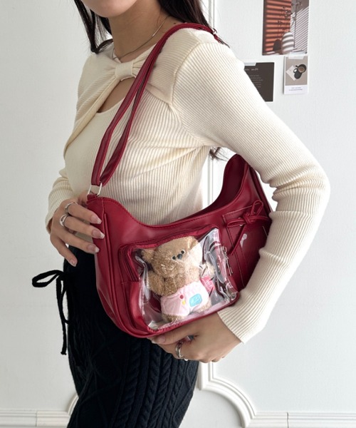 wears(ウェアーズ)の「クリアポケット付き PU推し活痛バッグ(ハンドバッグ・レディース・ブラック/アイボリー/レッド/シルバー・FREE)」の21枚目の写真