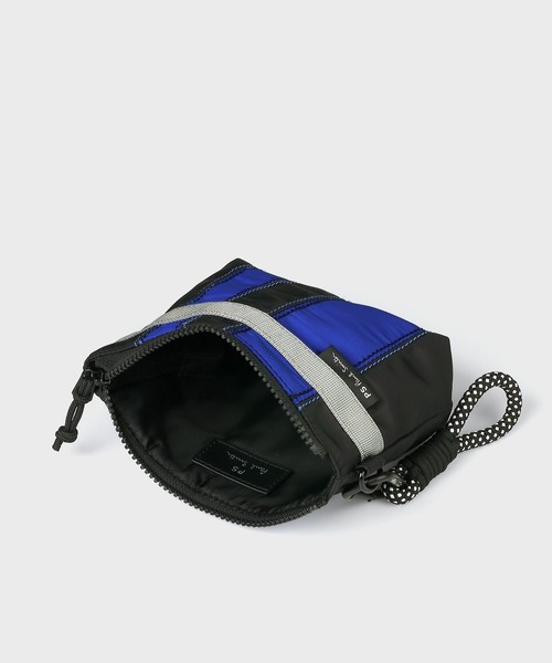 Paul Smith（ポールスミス）の「PSモバイルポーチ ガジェットポーチ【453004 B171C】（ポーチ・メンズ・ブラック/グリーン/ブラウン・FREE）」の5枚目の写真