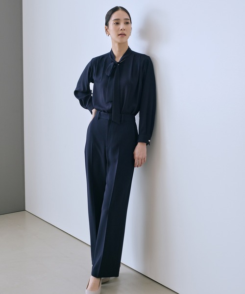 ROPE'(ロペ)の「トリアセダブルクロス ストレートワイドパンツ/イージーケア・セットアップ対応・25AW(その他パンツ・レディース・ネイビー・38/36/40)」の17枚目の写真