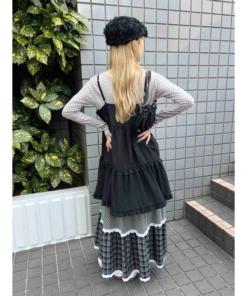 WC（ダブル シー）の「《秋冬新作★》ミニティアードフリルワンピース（ワンピース・レディース・ドット/レッド/ホワイト/ブラック・FREE）」の7枚目の写真