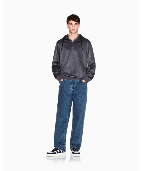 ARMANI EXCHANGE（アルマーニエクスチェンジ）の「【A|X アルマーニ エクスチェンジ】ブルーウォッシュデニムパンツ_J72 LOOSE（デニムパンツ・メンズ・インディゴブルー・33inch/36inch/34inch/32inch/31inch/30inch/29inch/28inch）」の4枚目の写真