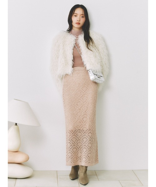 FRAY I.D（フレイアイディー）の「ECOPELショートファーコート（ブルゾン・レディース・チャコールグレー/オフホワイト/イエロー・1/0）」の4枚目の写真