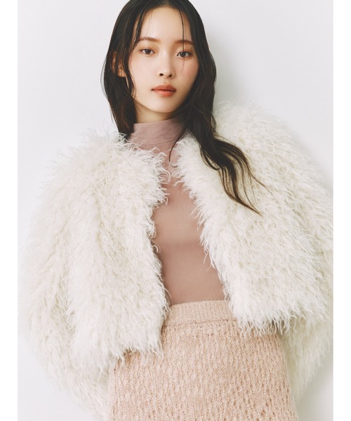 FRAY I.D（フレイアイディー）の「ECOPELショートファーコート（ブルゾン・レディース・チャコールグレー/オフホワイト/イエロー・1/0）」の5枚目の写真