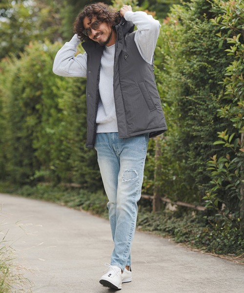 1minute 1second(ワンミニットワンセカンド)の「mcg3722-cursive embroidery hooded vest フーデッドナイロンベスト(1M25F020)(ベスト・メンズ・チャコール/ブラック・XL/L/M/S)」の6枚目の写真