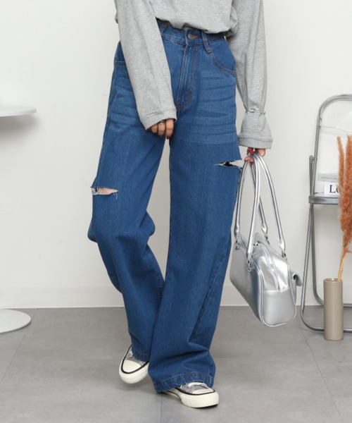 RCD(アールシーディー)の「サイドスリット デニムダメージストレートパンツ(デニムパンツ・レディース・ライトブルー/ブルー/ネイビー・L/M/LL)」の16枚目の写真