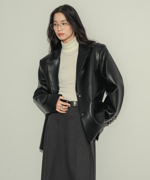 NEUNA（ヌナ）の「オーバーサイズレザージャケット（テーラードジャケット・レディース・ブラック/ブラウン・FREE）」の22枚目の写真