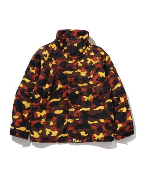 A BATHING APE（アベイシングエイプ）の「1ST CAMO SHARK SNOWBOARD
